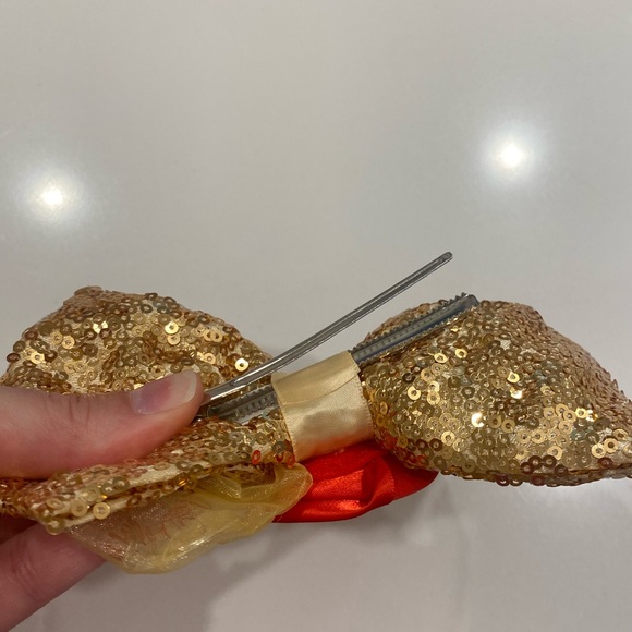 Disney Belle Shirt & Light Up Bow - Picture 7 of 8